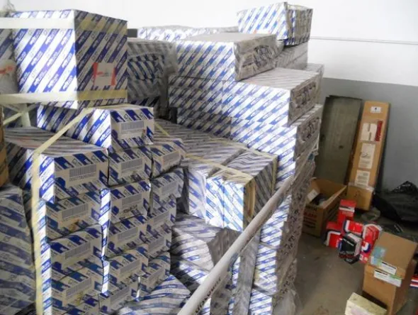 2#3820 Ricambi per autovettura per Fiat e MG rover
