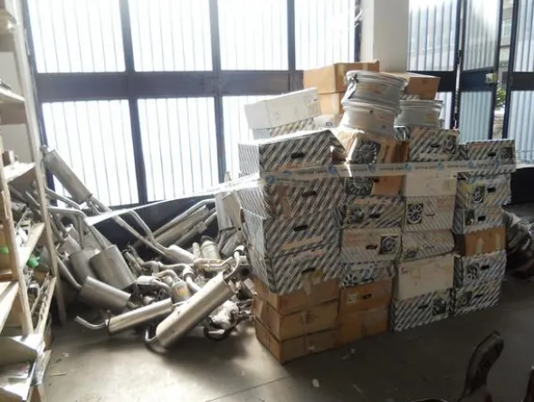 2#3820 Ricambi per autovettura per Fiat e MG rover