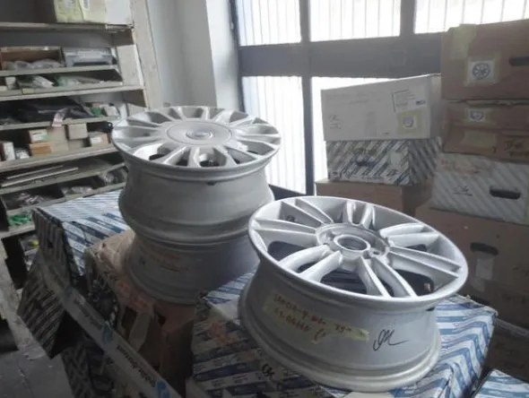 2#3820 Ricambi per autovettura per Fiat e MG rover