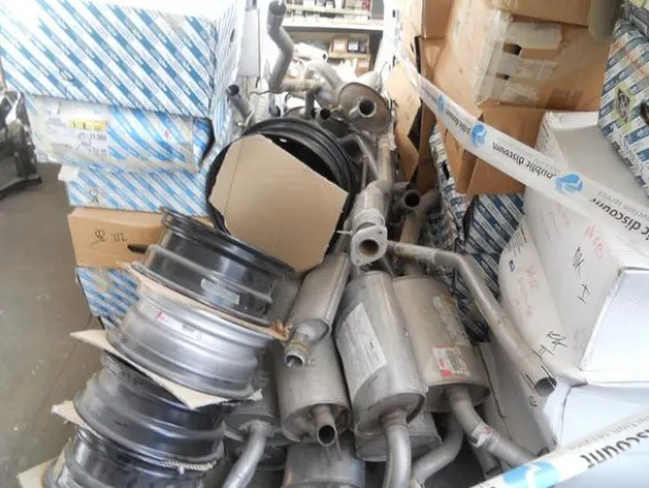 2#3820 Ricambi per autovettura per Fiat e MG rover