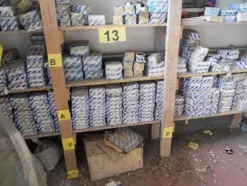 2#3820 Ricambi per autovettura per Fiat e MG rover