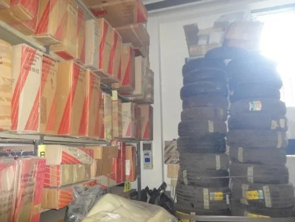 2#3820 Ricambi per autovettura per Fiat e MG rover