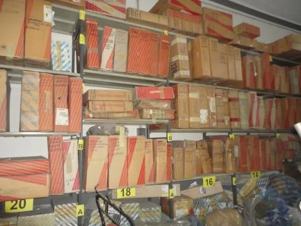 2#3820 Ricambi per autovettura per Fiat e MG rover