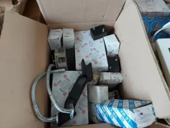 1#77080 Ricambi per autovetture e attrezzature ufficio