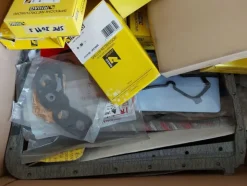 1#77080 Ricambi per autovetture e attrezzature ufficio