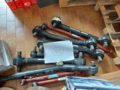 1#77080 Ricambi per autovetture e attrezzature ufficio