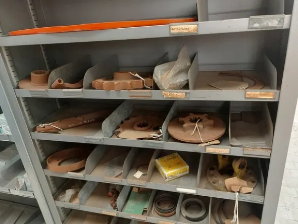 236#8002 Ricambi per macchine agricole