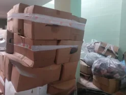 2#8463 Rimanenze di magazzino di tessuti, pellami e altri articoli per calzature