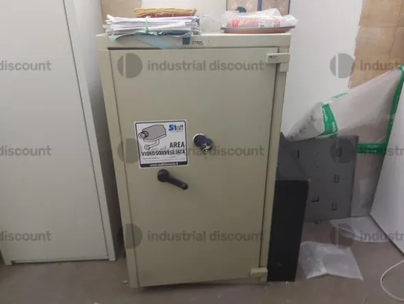 1#9659 Rimanenze di materiale per sistemi di allarme e sicurezza