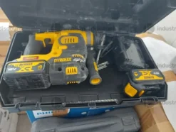 1#9659 Rimanenze di materiale per sistemi di allarme e sicurezza