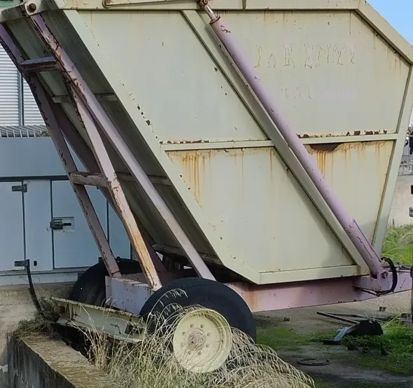RIMORCHIO AGRICOLO