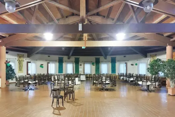 #22578 Ristorante arredato pertinenze e avviamento