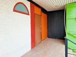 #25035 Ristorante e negozio in complesso commerciale