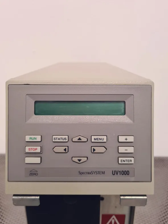 RIVELATORE UV PER HPLC – TSP (LAB-COMP-74)