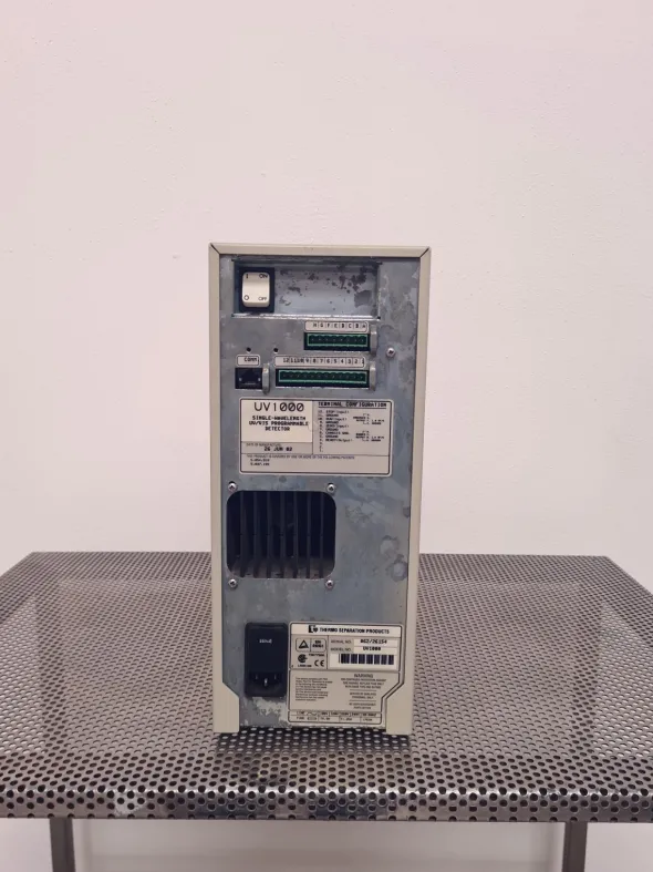 RIVELATORE UV PER HPLC – TSP (LAB-COMP-74)