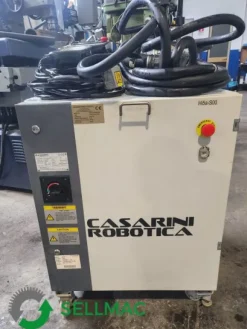 ROBOT MANIPOLATORE CON BRACCIO A VENTOSA
