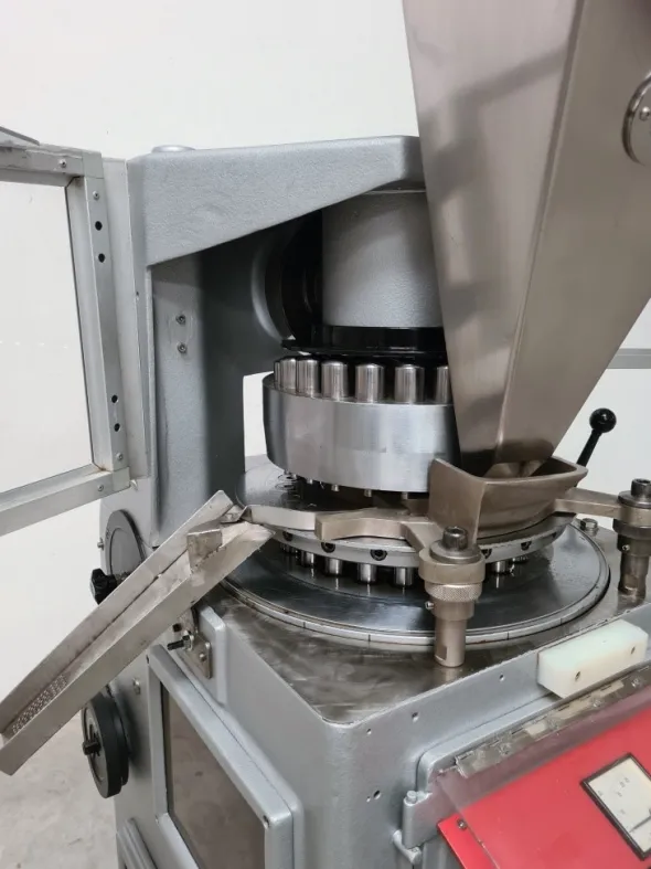 ROTARY TABLET PRESS – RONCHI – Mod. AR 18/23 (COM-38)
