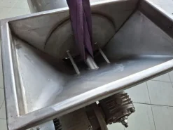 ROTATING SCREEN