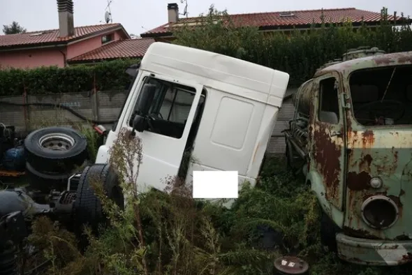 15#4847 Rottami motore e cabina DAF