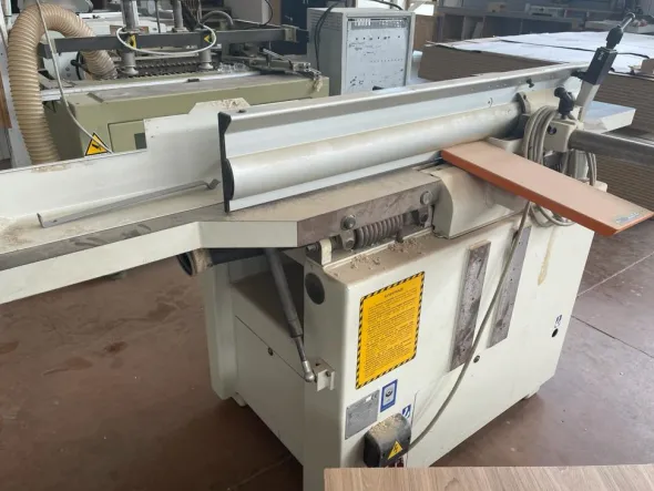 R9-01-1047 Pialla a Filo e spessore SCM FS410