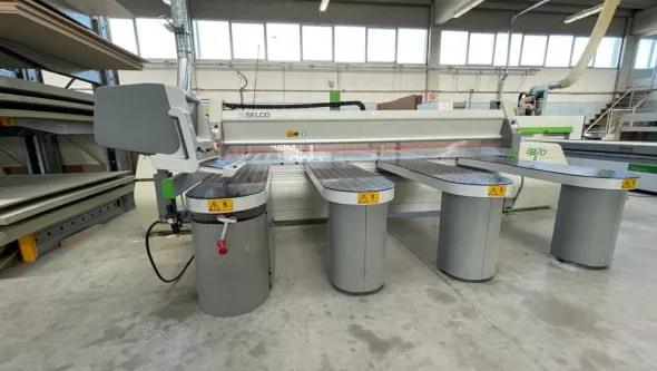 R3-001 - Sezionatrice Selco