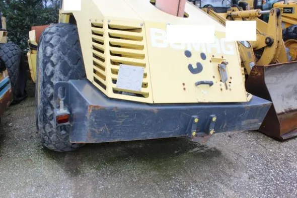 37#3918 Rullo Bomag