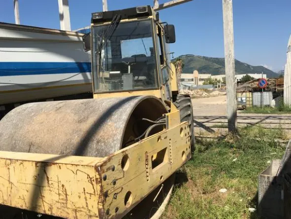 3#3723 Rullo compattatore BOMAG BW219DH-3