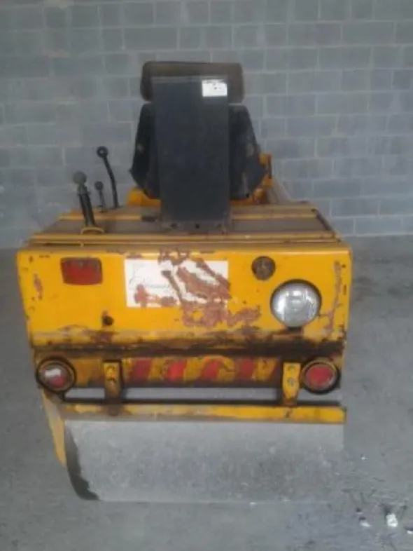 18#3635 Rullo compattatore Dynapac