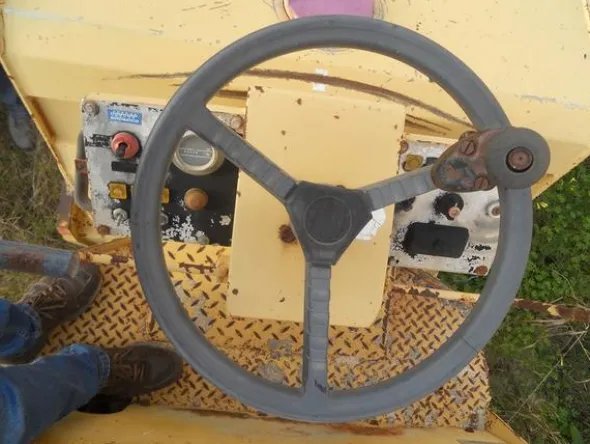 4#4437 Rullo compressore Bitelli Falco