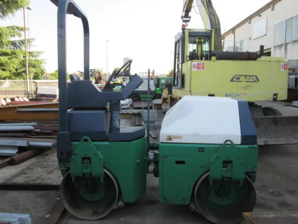 25#4419 Rullo ferro/ferro vibrante Tandem Benford TVHI200D