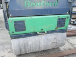 25#4419 Rullo ferro/ferro vibrante Tandem Benford TVHI200D