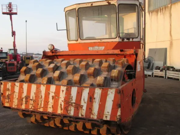 9#3595 Rullo Hamm ferro gomma a piedi di montone