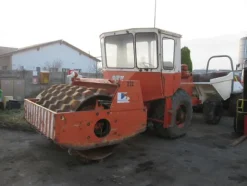 9#3595 Rullo Hamm ferro gomma a piedi di montone
