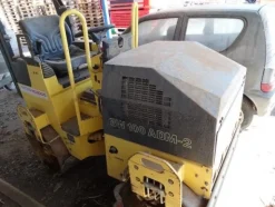 1#5442 Rullo tandem Bomag