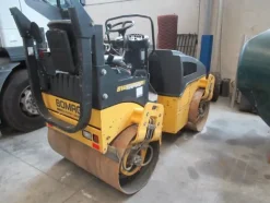 9#3444 Rullo tandem vibrante Bomag