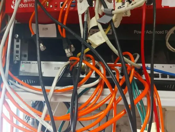 112#8509 Sala server