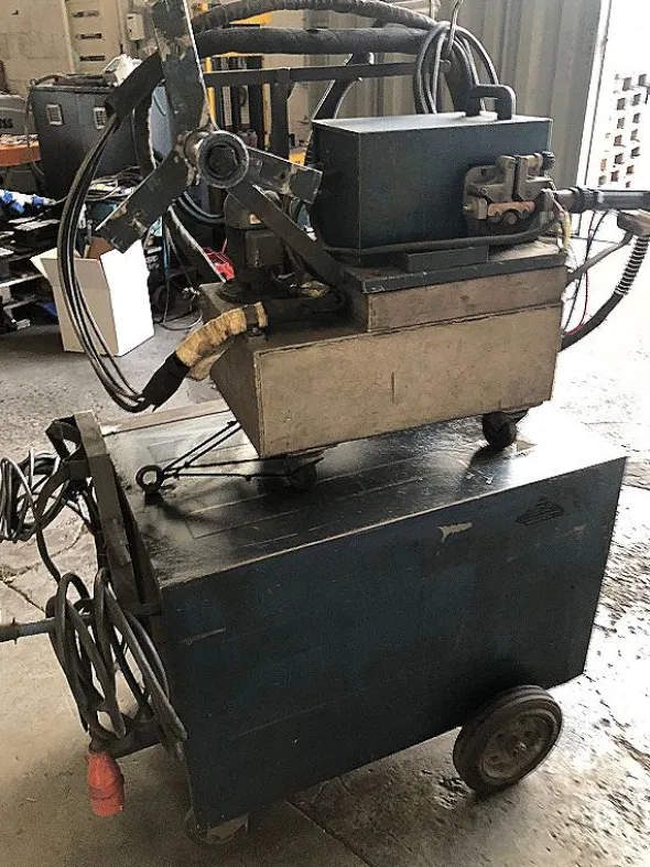 Saldatrice a filo VALFO M.A.AC 400 R.O