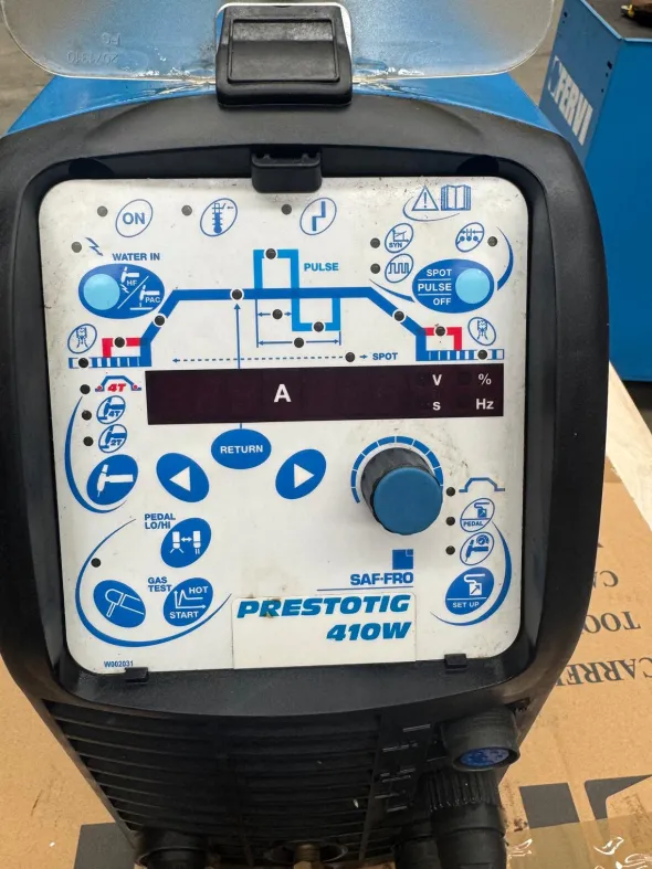 Saldatrice a TIG 410 W usata