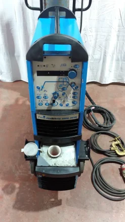 Saldatrice TIG AC/DC