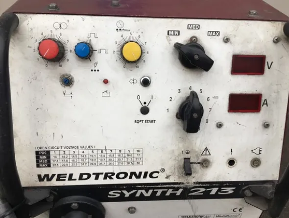 36#5045 Saldatrice Weldtronic