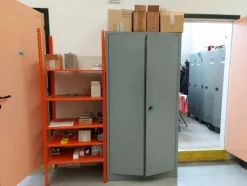 1#5598 Saldatrici al plasma e oscilloscopio