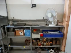 1#5598 Saldatrici al plasma e oscilloscopio