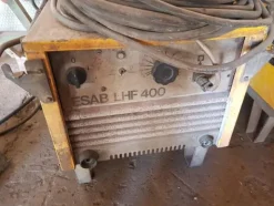 32#4551 Saldatrici Esab