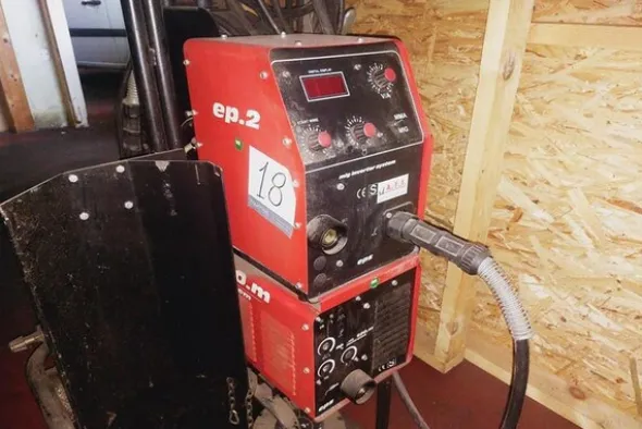 18#7327 Saldatrici Selco e Ep Systems