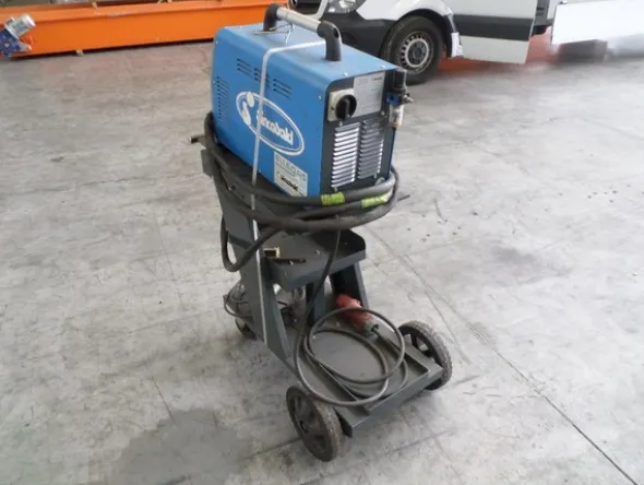 1#5238 Saldatrici Sincosald e carrello motorizzato Air Liquide