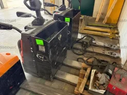 1#10076 Scaffalatura e arredi da ufficio