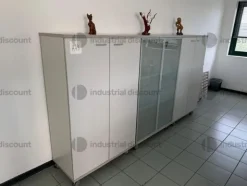 1#10076 Scaffalatura e arredi da ufficio