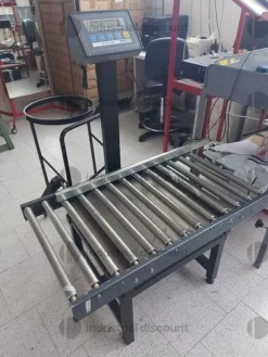 2#8960 Scaffalatura ed arredo