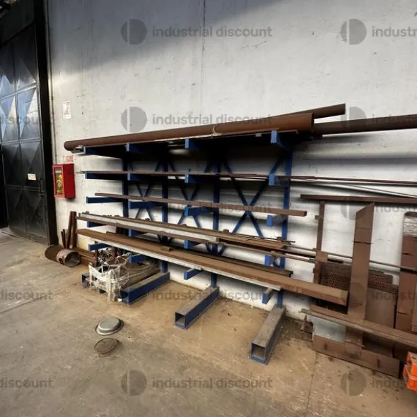 17#9312 Scaffalatura e sistema cantilever
