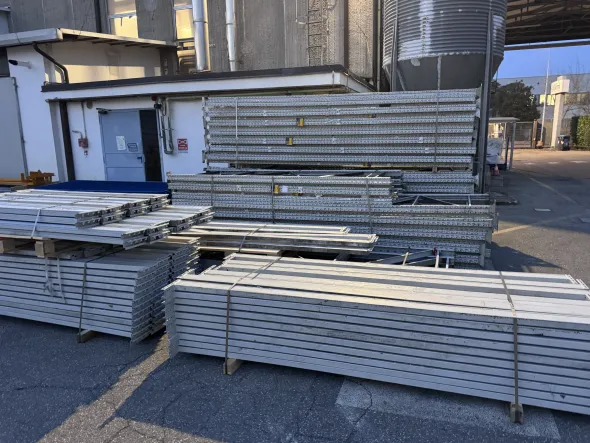 Scaffalatura industriale usata